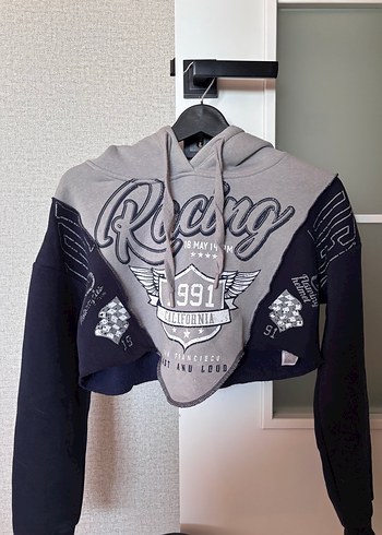 Gri Baskılı Kapüşonlu Kadın Sweatshirt