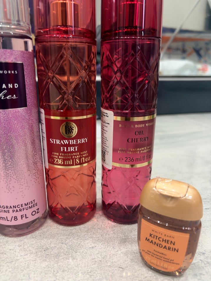 Bath and body works vücüt spreyi parfüm - Görsel 4