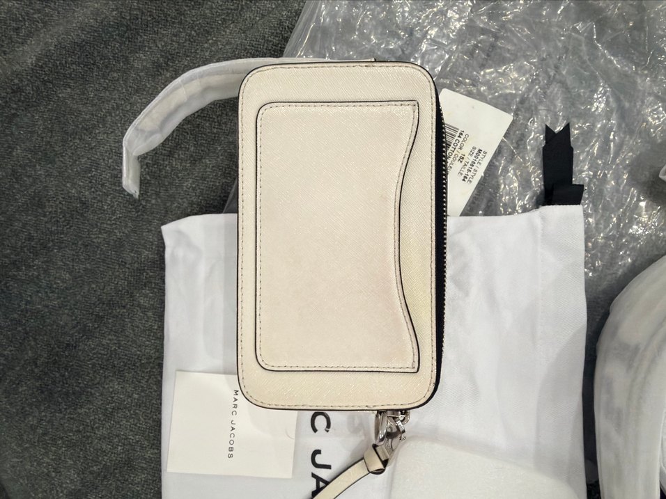 Marc Jacobs x Peanuts Snoopy  The Snapshot (orijinal) - Görsel 4