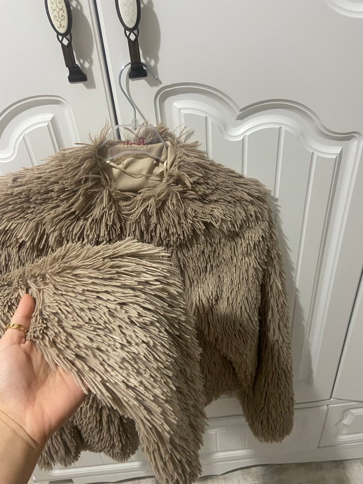 Kahverengi Kısa Kürk Detaylı Kadın Ceket - Görsel 2