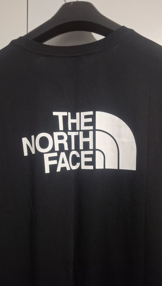 The North Face Siyah Uzun Kollu Erkek Tişört - Görsel 3