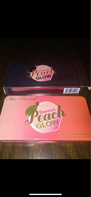  Beden ten rengi Renk Too Faced Sweet Peach Glow Set