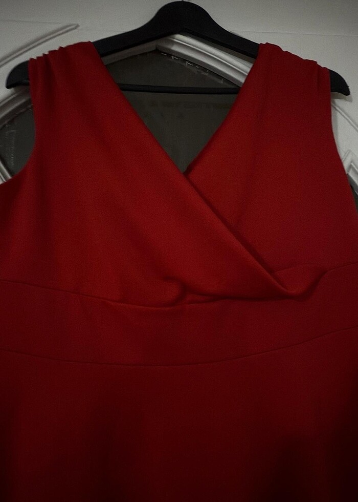 Kırmızı midi abiye elbise - Görsel 2