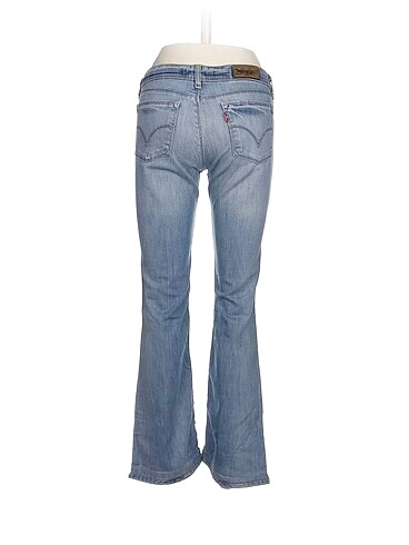 28 Beden Levis Jean / Kot %70 İndirimli.
