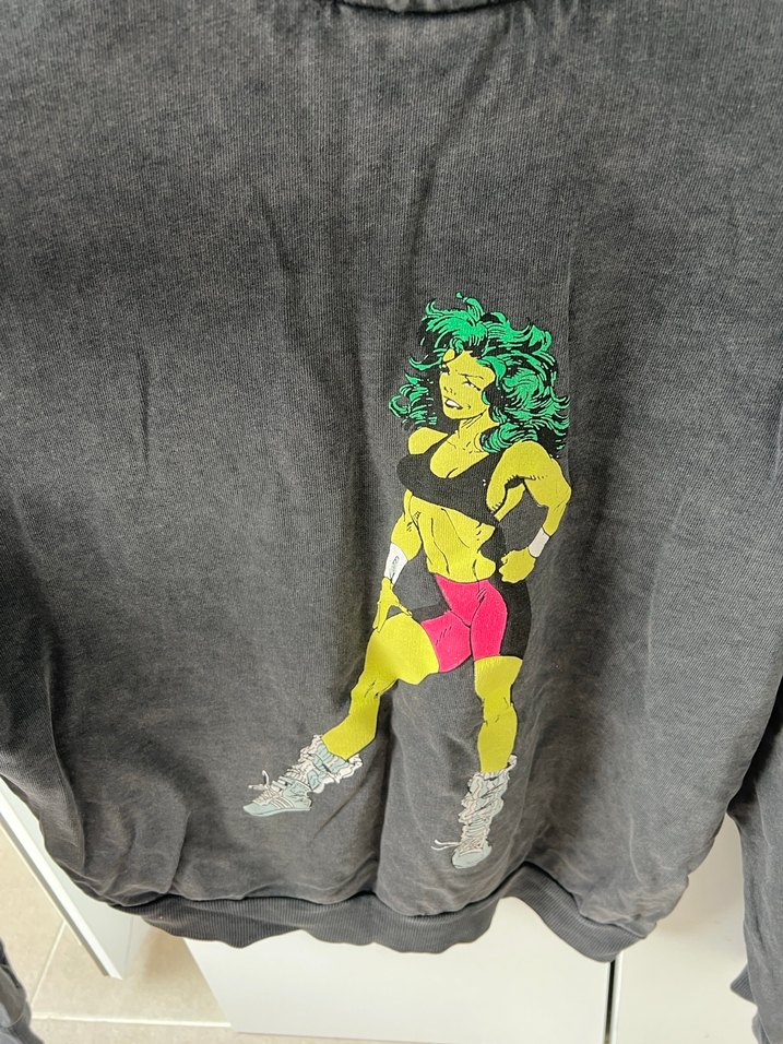 Marvel Gri Uzun Kollu She Hulk Baskılı Sweatshirt - Görsel 4