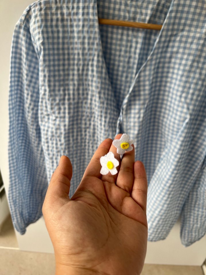 Nakışlı Beyaz Kadın Kol Düğmeleri - Görsel 5