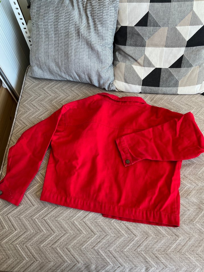 Kırmızı Düğmeli Kadın Kot Ceket - Görsel 4