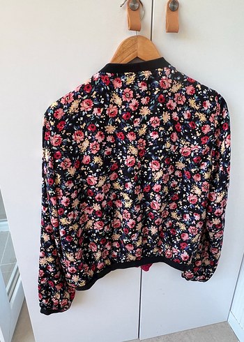 Çiçek Desenli Fermuarlı Kadın Ceket - Görsel 4