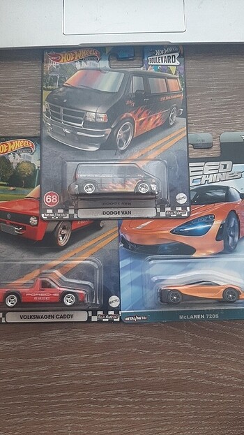 Hotwheels premium araba