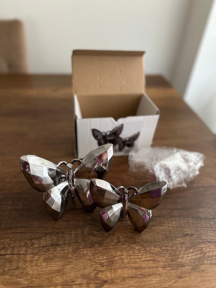 Kadın Kelebek Figürlü Gri Kol Düğmeleri - Görsel 2