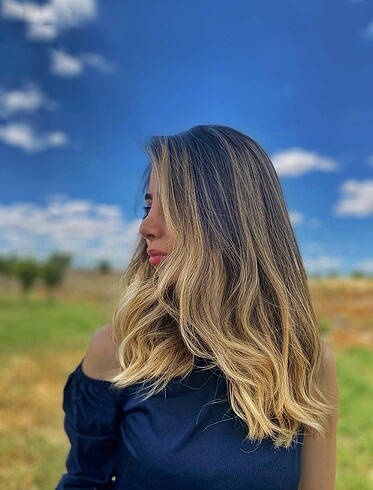 Omuz ve dol detaylı bluz