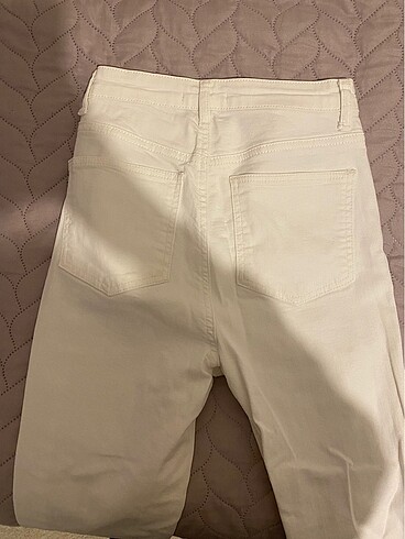 34 Beden beyaz Renk Pantolon