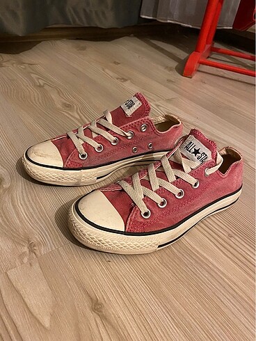 36 Beden çeşitli Renk Vişne çürüğü Converse 36