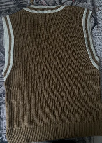 V Yaka Triko Süveter - Görsel 2