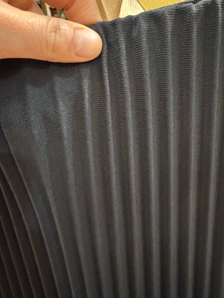 Kadın Siyah Pileli Uzun Etek - Görsel 2