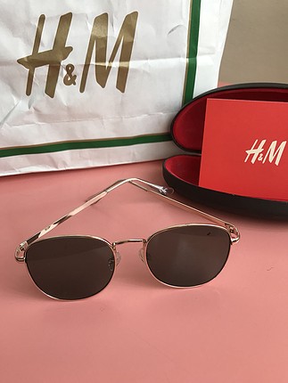 H&M Güneş Gözlüğü H&M Gözlük %54 İndirimli - Gardrops