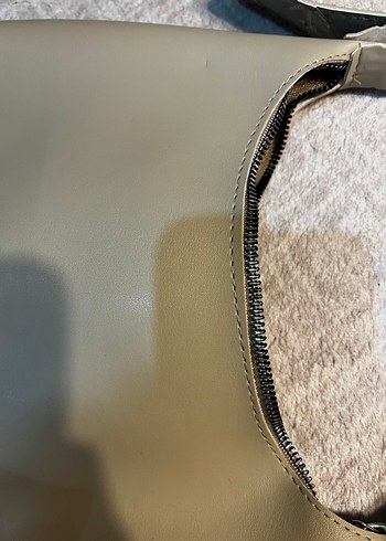 Prada Prada milano kol çantası