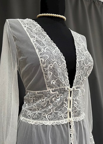 Uzun Beyaz Nakışlı Bohem Kadın Elbisesi - Görsel 3