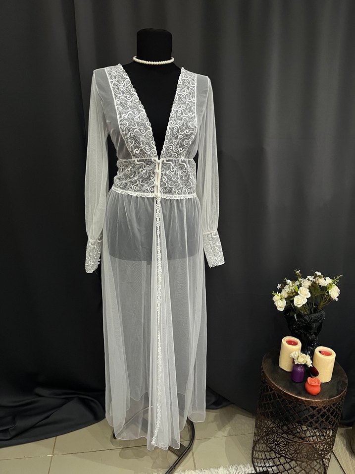 Uzun Beyaz Nakışlı Bohem Kadın Elbisesi - Görsel 5