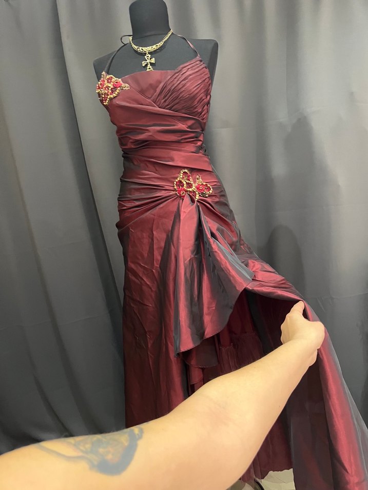 Bordo Drapeli Straplez Uzun Abiye Elbise - Görsel 5