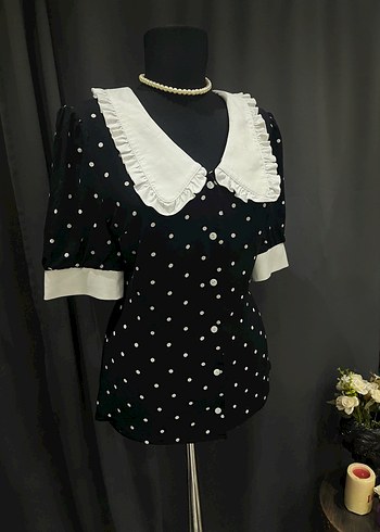 Siyah Puantiyeli, Düğmeli Kısa Kollu Bluz - Görsel 7