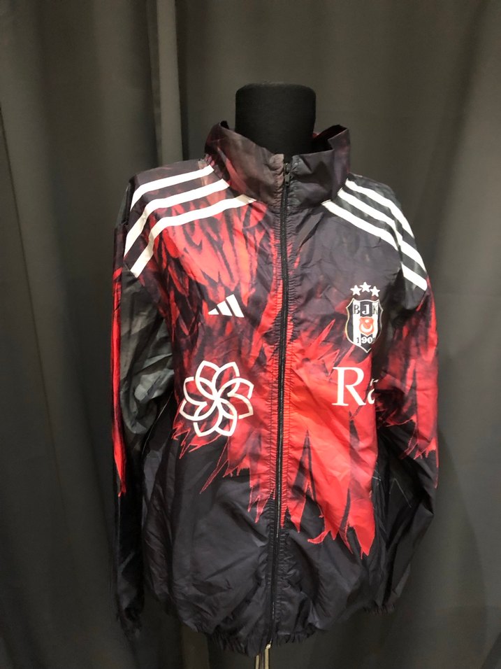 Kadın Kırmızı Kapüşonlu Baskılı Spor Ceket - Görsel 3