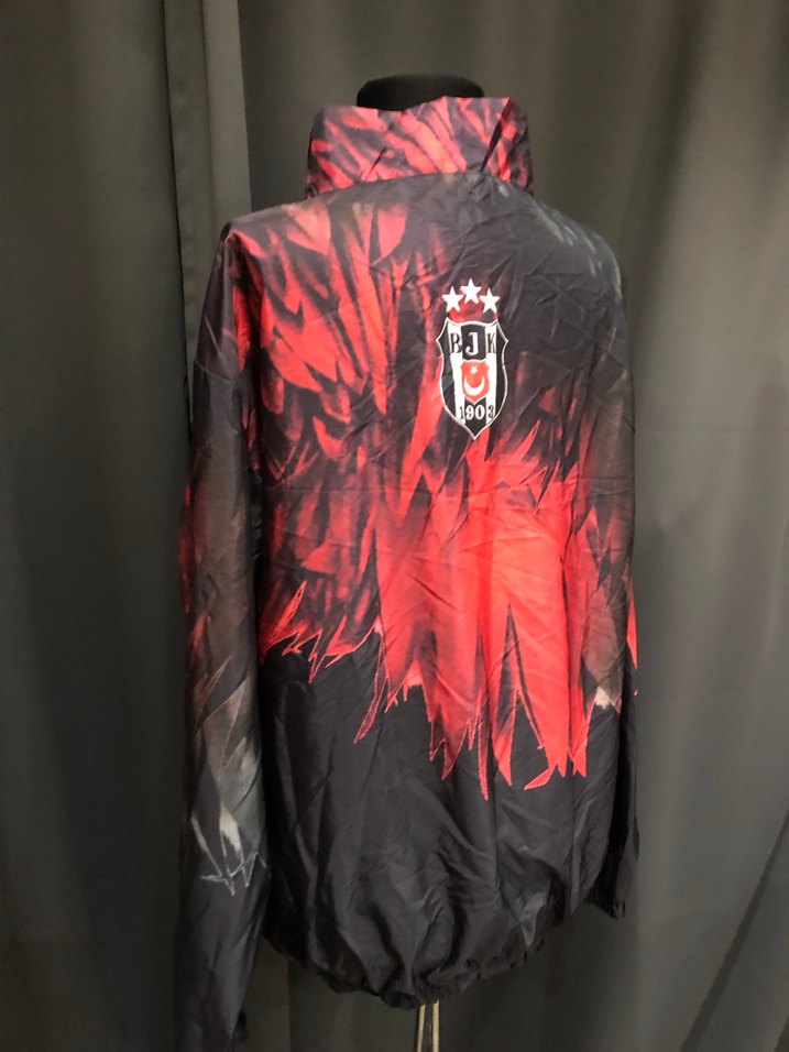 Kadın Kırmızı Kapüşonlu Baskılı Spor Ceket - Görsel 4