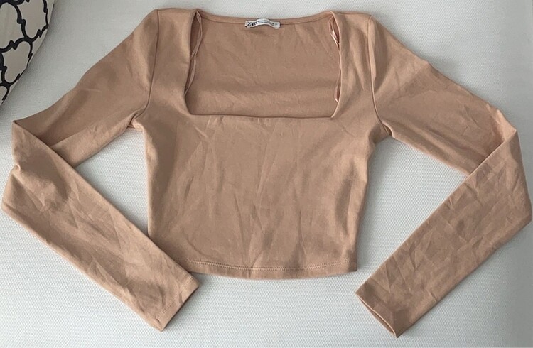 Zara crop