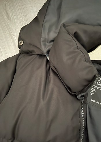 Siyah Kapüşonlu Kadın Kışlık Mont - Görsel 5