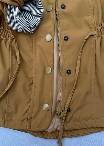 Düğmeli Bej Kadın Ceket - Görsel 4
