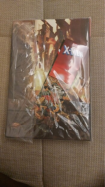 Eternals sert kapak