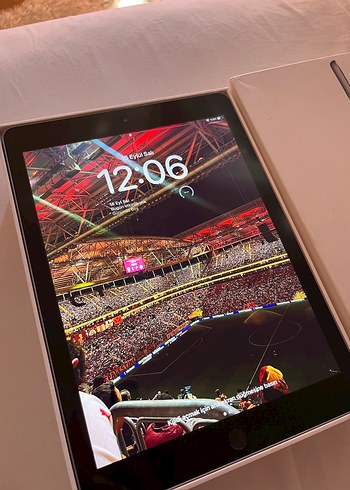 Beden Kutulu İPad 6. nesil