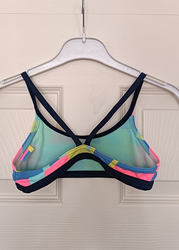 Decathlon 5 yaş, DECATHLON kız çocuk bikini üstü, Yepyenidir, Spor tarz