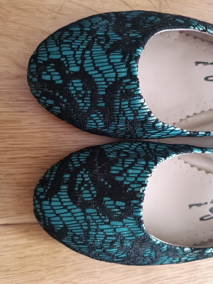 37 no,kadın babet ayakkabı,siyah dantel işlemeli gibi modeli var - Görsel 3