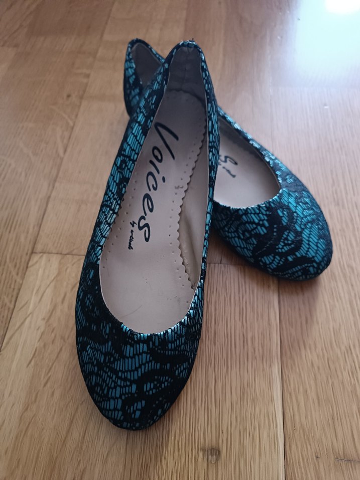 37 no,kadın babet ayakkabı,siyah dantel işlemeli gibi modeli var - Görsel 2