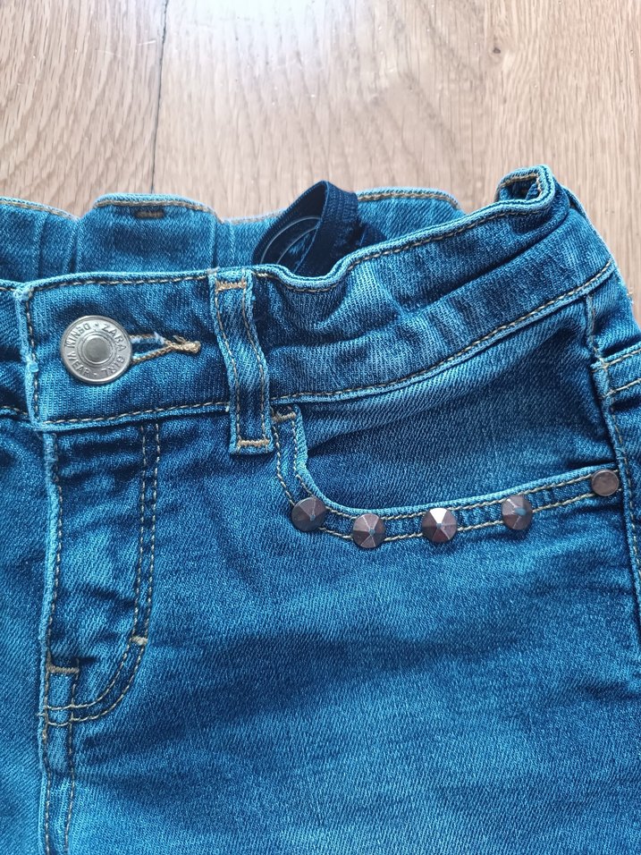 ZARA,5-6 YAŞ, Kız Denim Şort, Tarz,Yepyenidir,icten lastikli  - Görsel 3