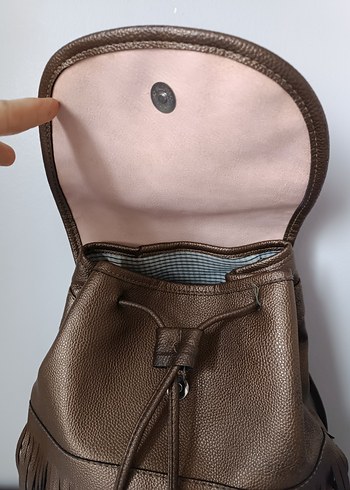 Kadın Sırt Çantası, püsküllü model, genel olarak görüldüğü gibi - Görsel 3