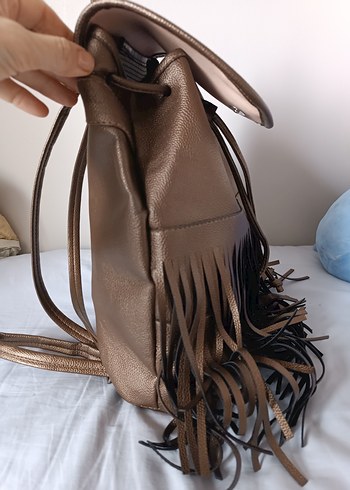 Kadın Sırt Çantası, püsküllü model, genel olarak görüldüğü gibi - Görsel 4