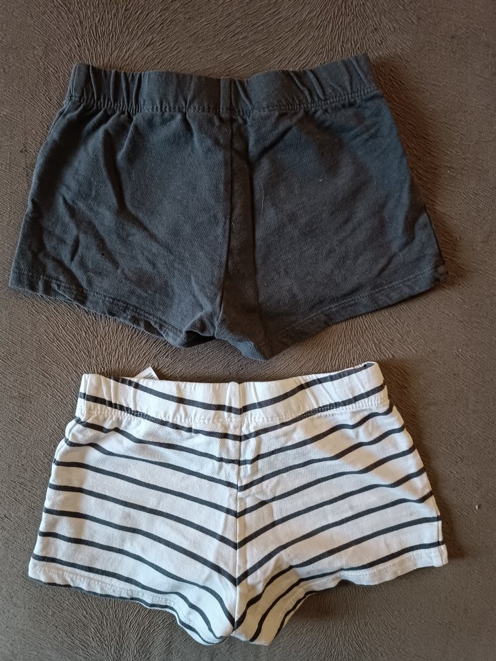 3 yaş,H&M,Kız Çocuk Gri ve Çizgili Pamuklu Şort, Yepyenidir  - Görsel 5