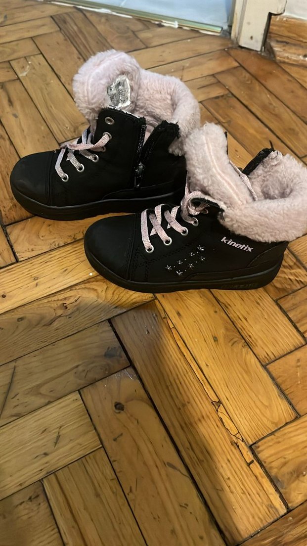 Kız Çocuk Siyah Kürklü Bot - Görsel 3