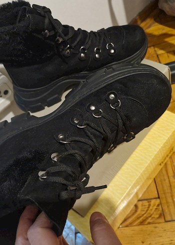 Siyah Süet Kürklü Platform Topuk Bot - Görsel 3