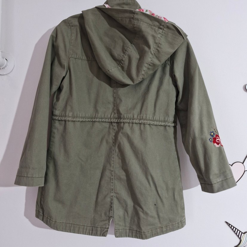 haki rengi Nakışlı Kız Çocuk Düğmeli Ceket - Görsel 2