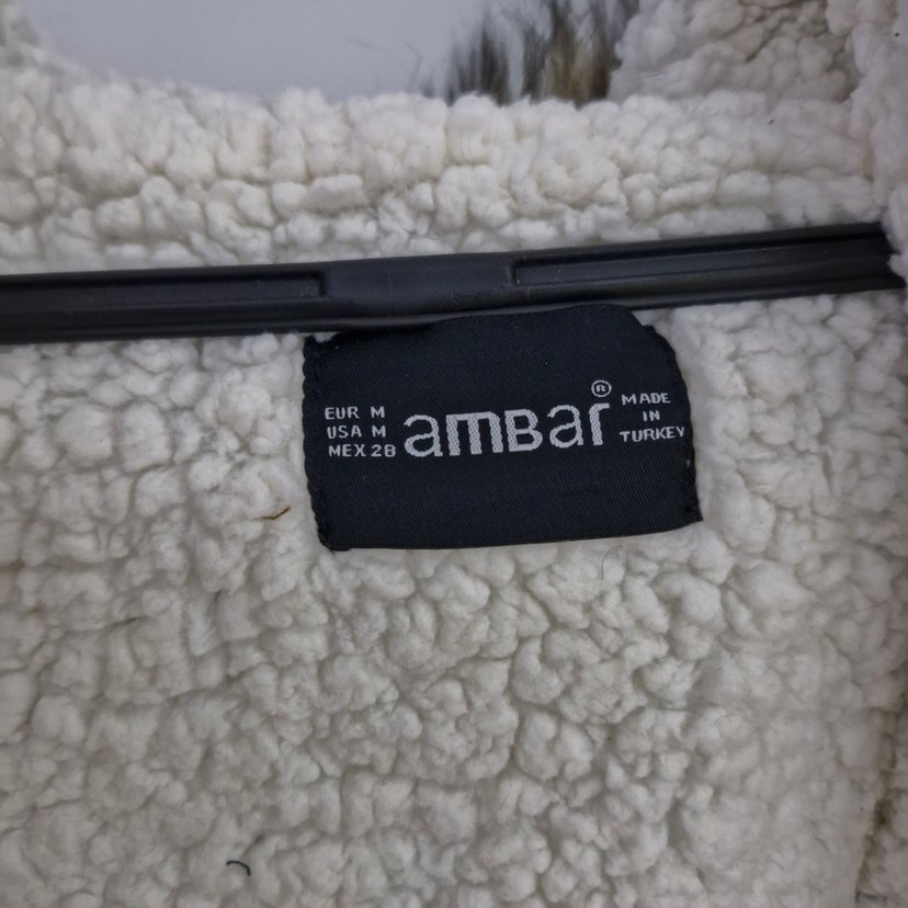 Kürklü Kapüşonlu Bej Kadın Kışlık Mont - Görsel 4