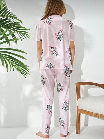 xxl Beden Pembe çiçekli pamuklu kısa kollu pijama takımı