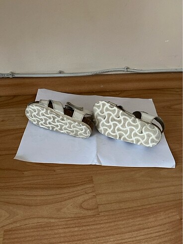 20 Beden Hakiki deri bebek sandalet