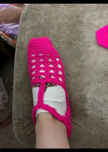 Renkli Nakışlı Örgü patik - Görsel 4