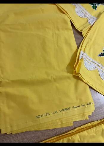 Sarı Nakışlı Nevresim ve Çarşaf Takımı çeyizlik - Görsel 3