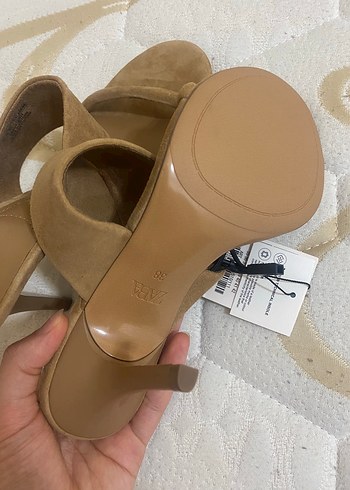 Bej Süet Stiletto Topuklu Terlik - Görsel 4