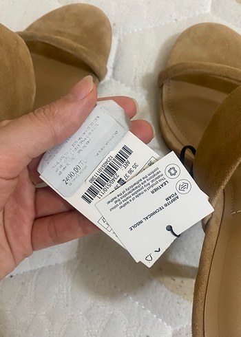 Bej Süet Stiletto Topuklu Terlik - Görsel 3