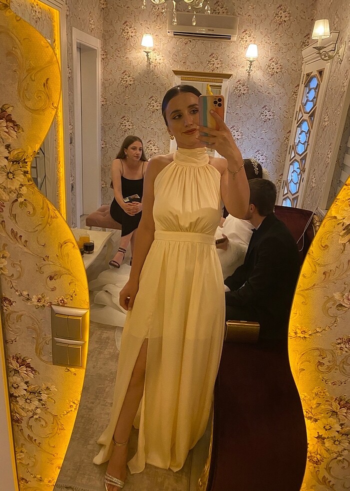 esra helvacı abiye - Görsel 2